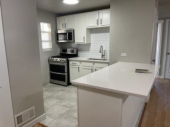 2nd image of 1561 N Xenia St #1565