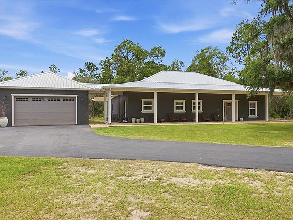 3rd image of 8924 N EVENSTOCK WAY
