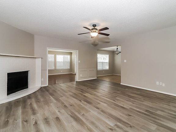 5th image of 5021 Flat Creek Dr