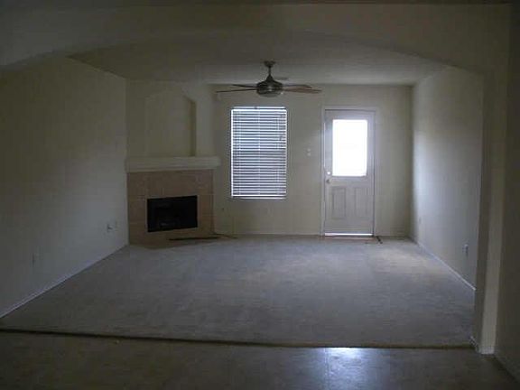 5th image of 2203 Cold River Dr