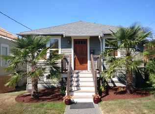 6017 48th Ave SW, Seattle, WA 98136