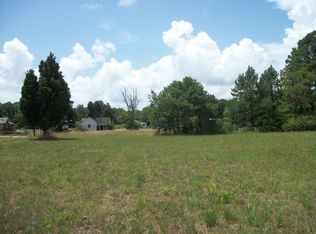 8668 Blakes View Rd, Hayes, VA 23072