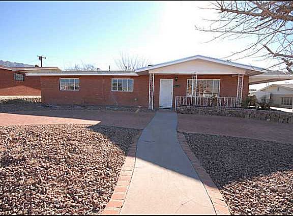4th image of 308 Crestmont Dr