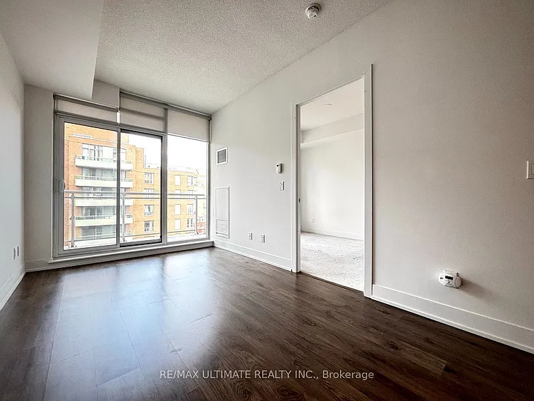 68 Merton St #803 — Photo 14