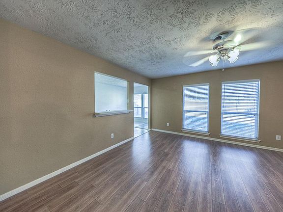 4th image of 12023 Belle Ct