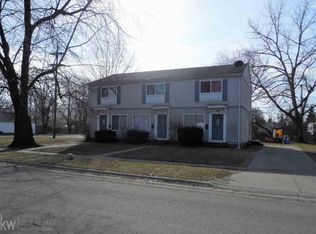1302 Bancroft St, Port Huron, MI 48060