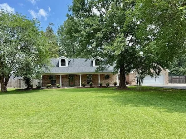 1000 Hickory Trl, Orange, TX 77632