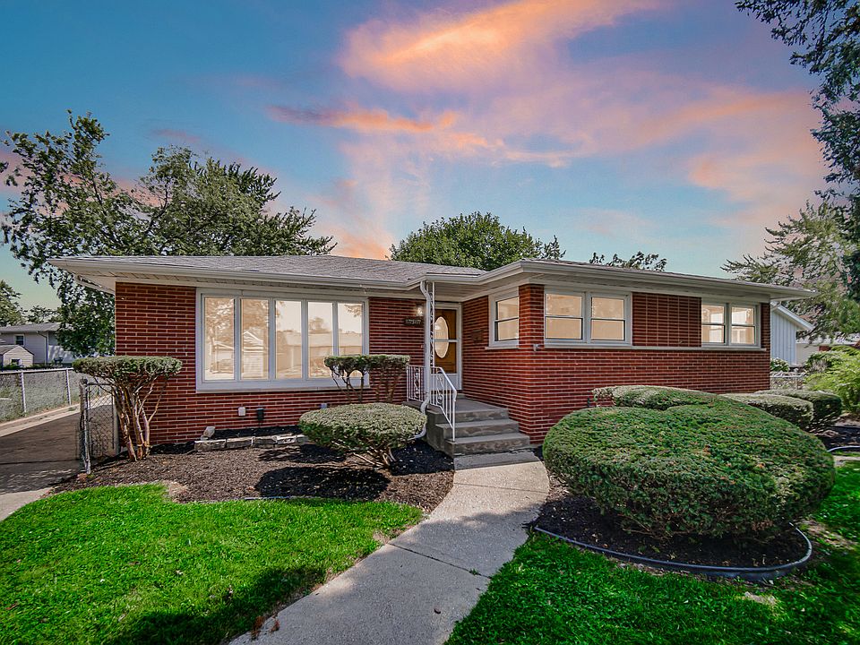 1st image of 17517 Shirley Dr