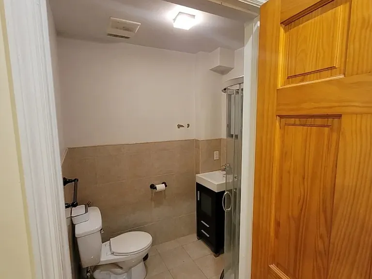 2034 2nd Ave #4B — Photo 5
