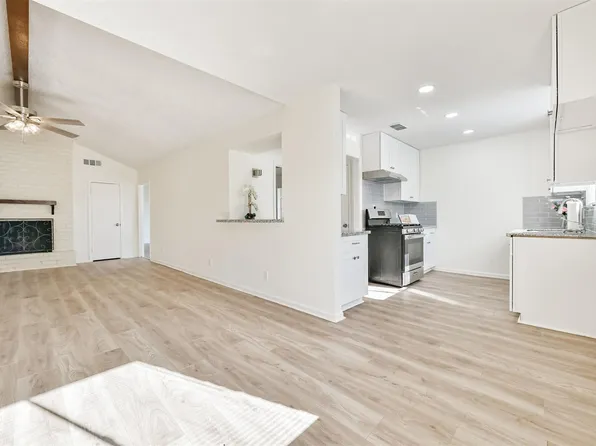 11326 Sagecreek Dr, Houston, TX 77089