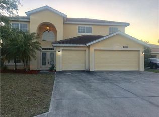 9829 Blue Stone Cir, Fort Myers, FL 33913