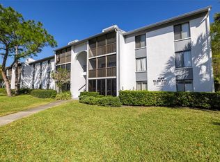 1182 Pine Ridge Cir W APT E3, Tarpon Springs, FL 34688