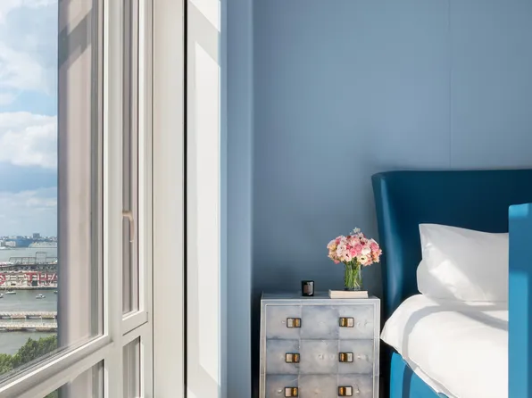 70 Vestry Street image 18 of 31