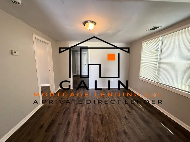 1330 Golden St — Photo 22