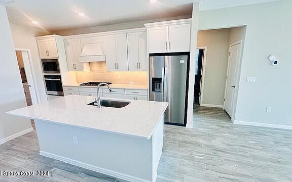4th image of 8953 Nixie Ave