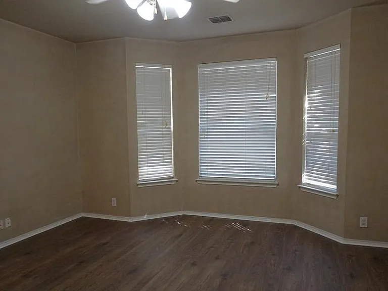 26610 Sparrow Rdg — Photo 12