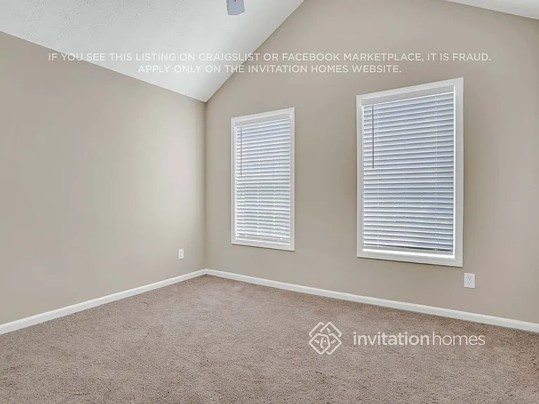 7754 Providence Point Way — Photo 16