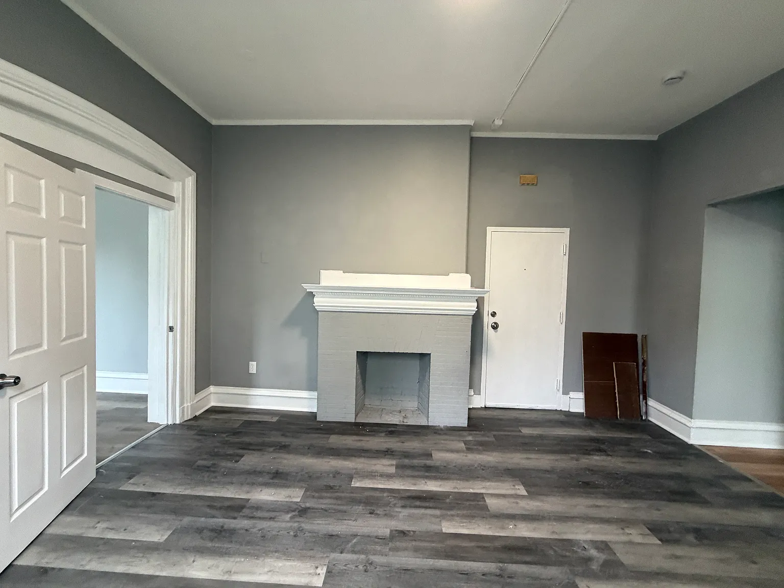 1 bed, $1,050 — Photo 2