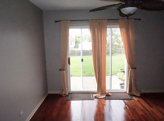 4th image of 2580 Dickens Ct