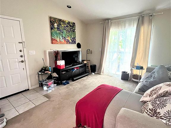 4th image of 820 Owens Lake Dr