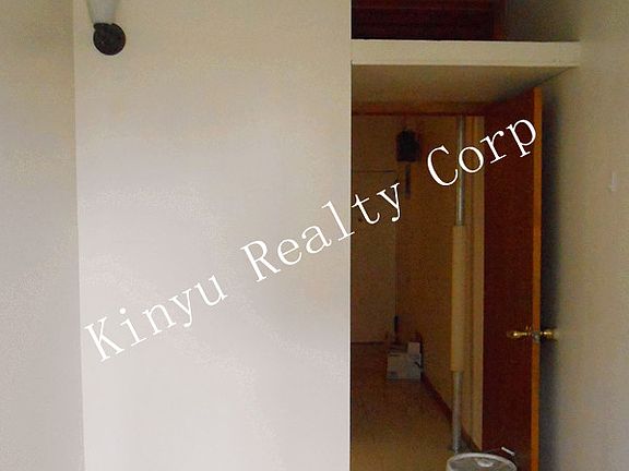 4th image of 39 Essex St APT 8