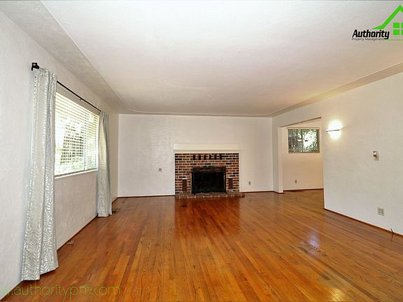 5th image of 13681 Kirkelie Ln