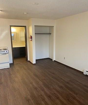 3rd image of 200 Connell Ave APT A7