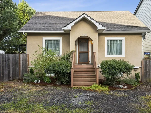 11020 N Moore Ave, Portland, OR 97217