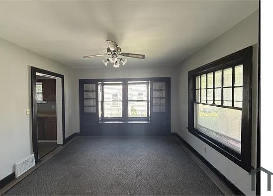 2 bed, $1,200 — Photo 2
