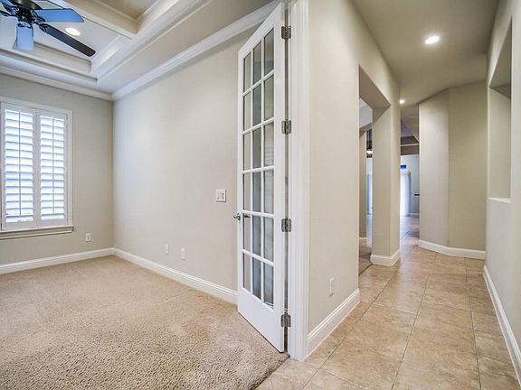 3rd image of 7157 Oakmont Dr