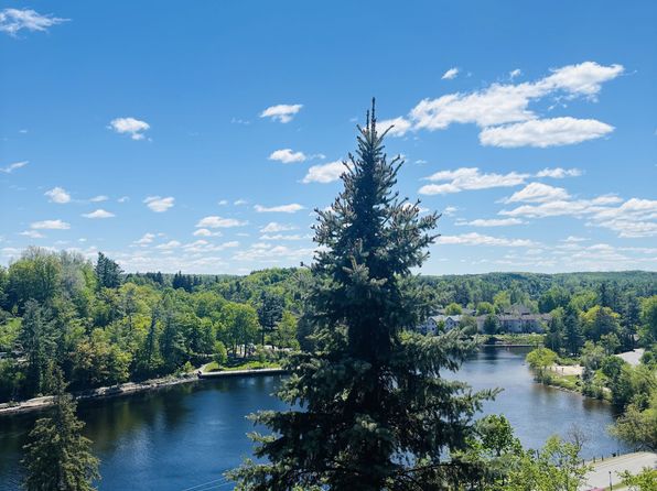 24 Ontario St #403, Bracebridge, ON P1L 2H5