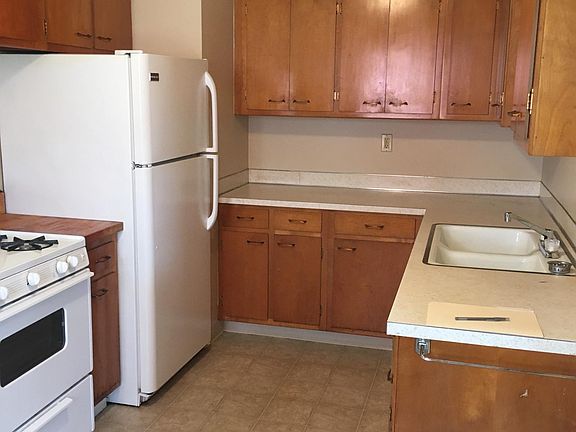 3rd image of 1516 12th St APT A