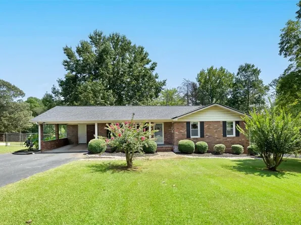 215 Ridgecrest Dr, Easley, SC 29640