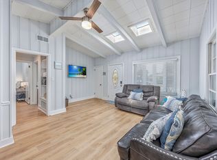 504 26th Ave S, North Myrtle Beach, SC 29582