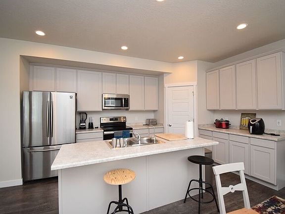4th image of 5159 W Newbridge Ln
