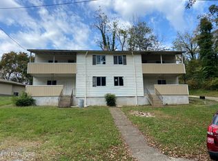 125 Wade Ln, Oak Ridge, TN 37830