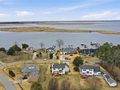 105 Waters Dr, Moyock, NC, 27958