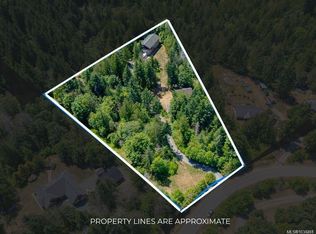 1890 Pierce Way, Nanaimo, BC V9K2V1