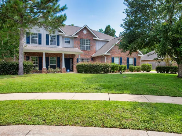 406 Whispering Way, Freeport, FL 32439