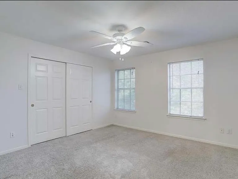 14402 Lawton Ridge Dr — Photo 10