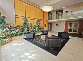 Gates Mills Place, Cleveland, OH 44124