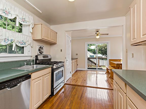 JanetB-440 Granite Springs-03.JPG