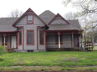 452 W Vest St, Marshall, MO 65340