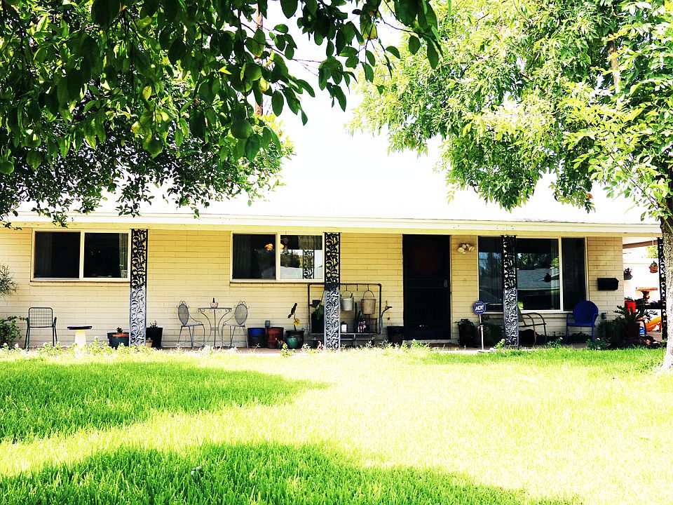 1st image of 4512 N Valerie Pl