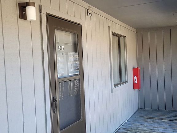 2nd image of 475 Meadowview Dr APT B306
