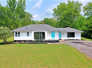 3136 Parkman Rd NW, Warren, OH 44481