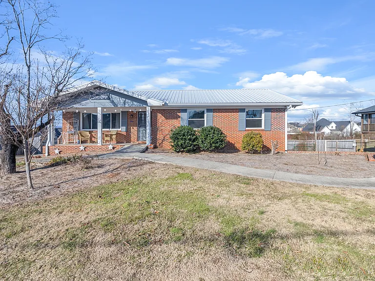 2419 Jenkins Rd — Photo 25