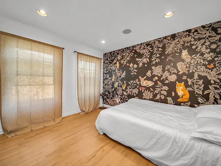 7844 Stewart Ave — Photo 33