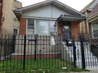 944 N Ridgeway Ave, Chicago, IL 60651