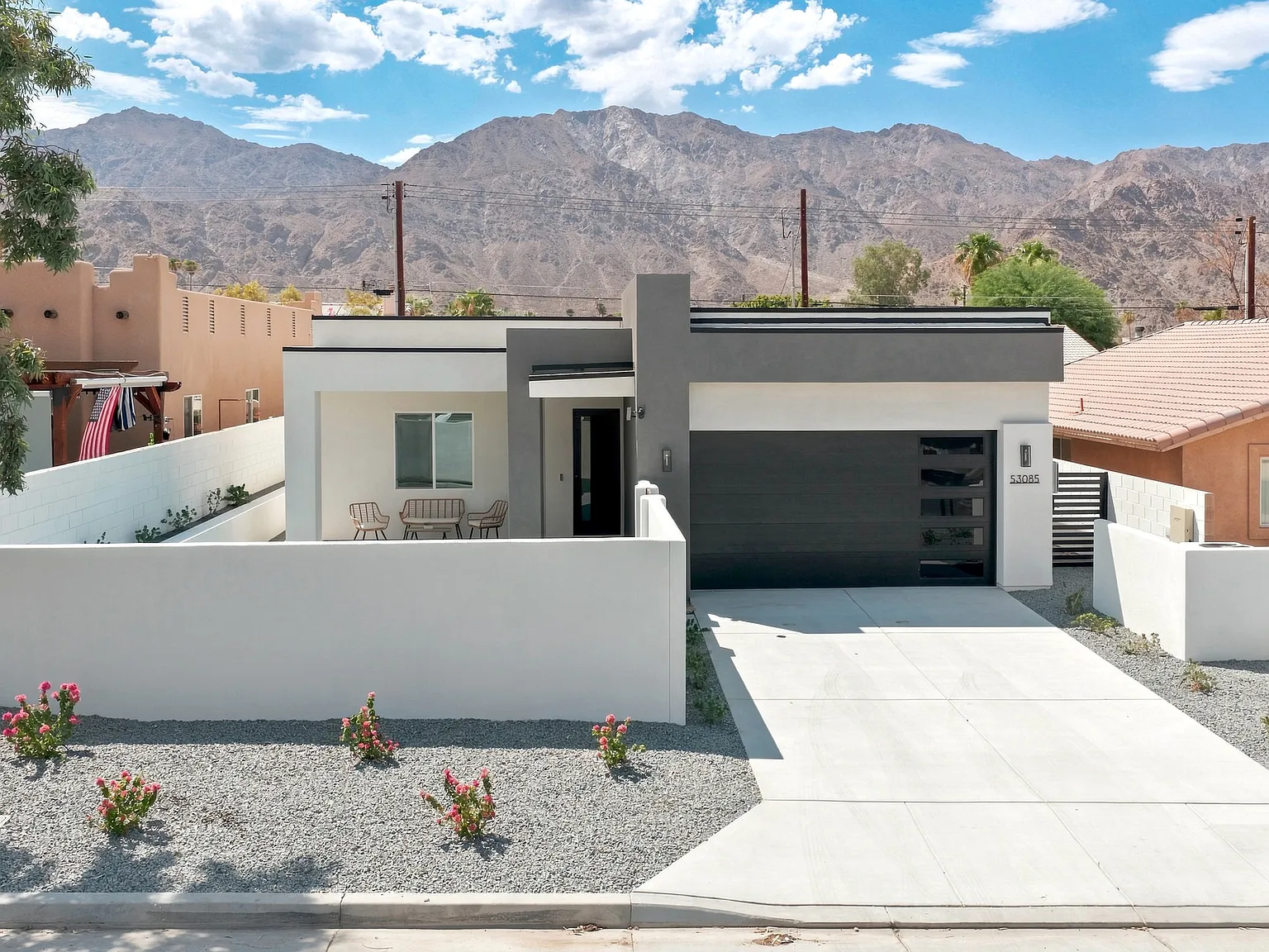 4 bed, 1961 sqft, $3,500 — Photo 3